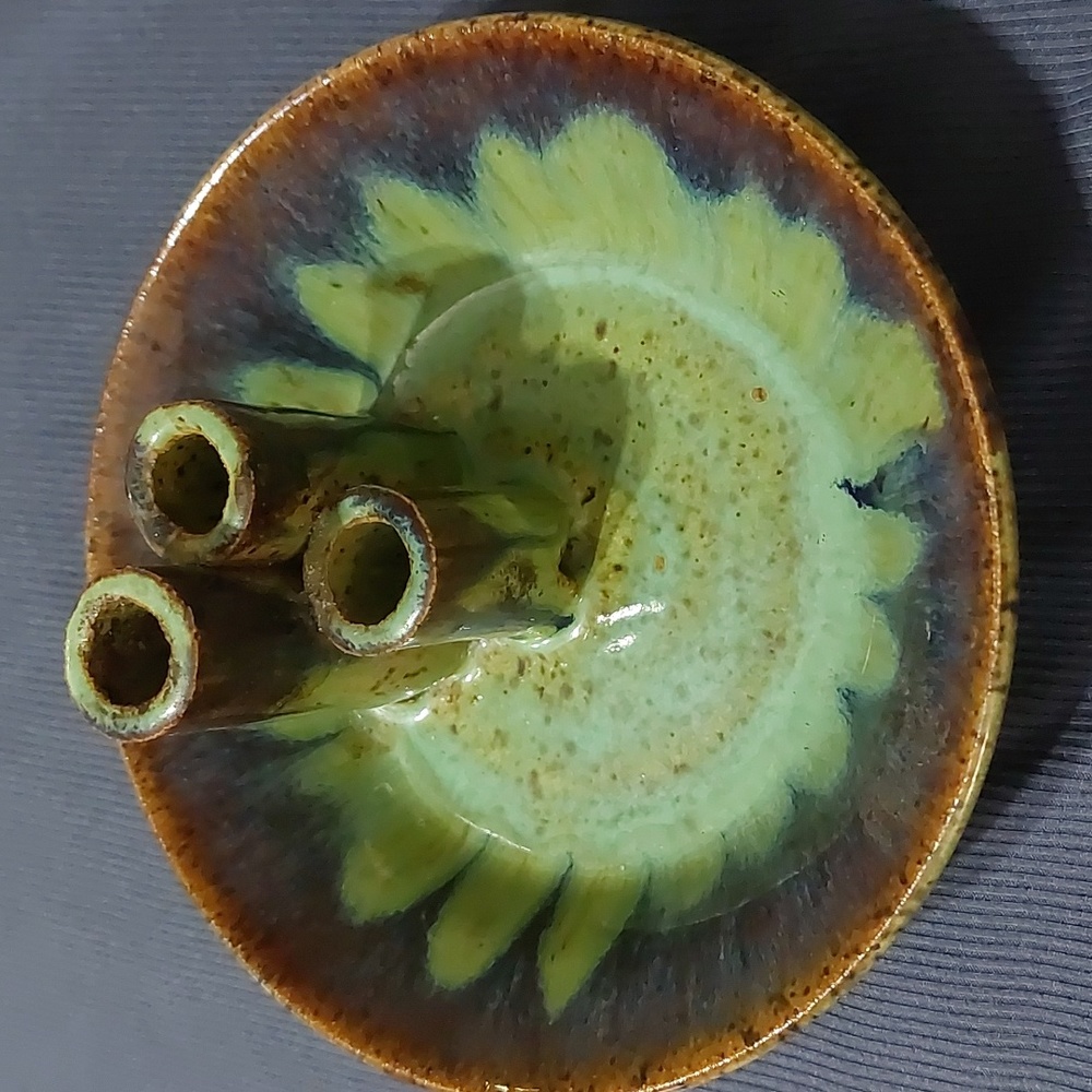 Signed McCullough 3 Flutes Pottery Vase Bowl